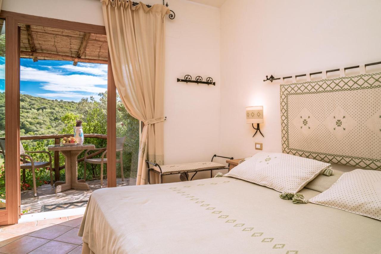 Hotel Aldiola Country Resort Sant'Antonio di Gallura Dış mekan fotoğraf