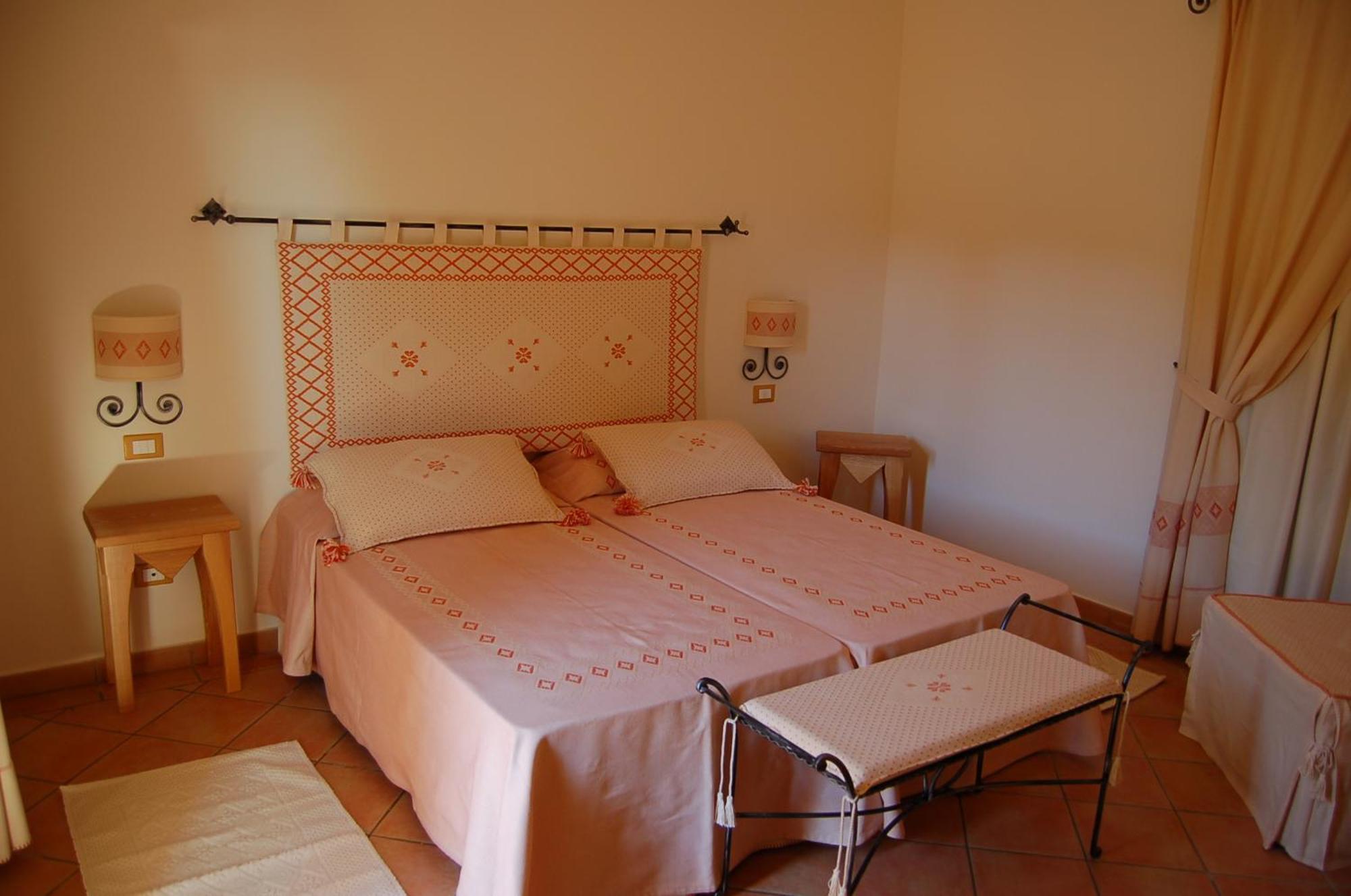 Hotel Aldiola Country Resort Sant'Antonio di Gallura Dış mekan fotoğraf