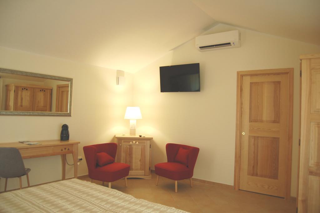 Hotel Aldiola Country Resort Sant'Antonio di Gallura Dış mekan fotoğraf